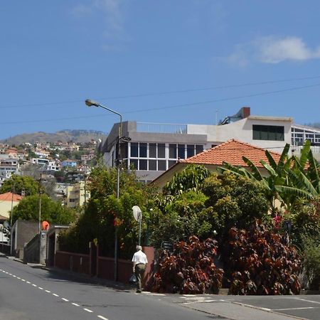 Top Floor With Balcony In Funchal Extérieur photo