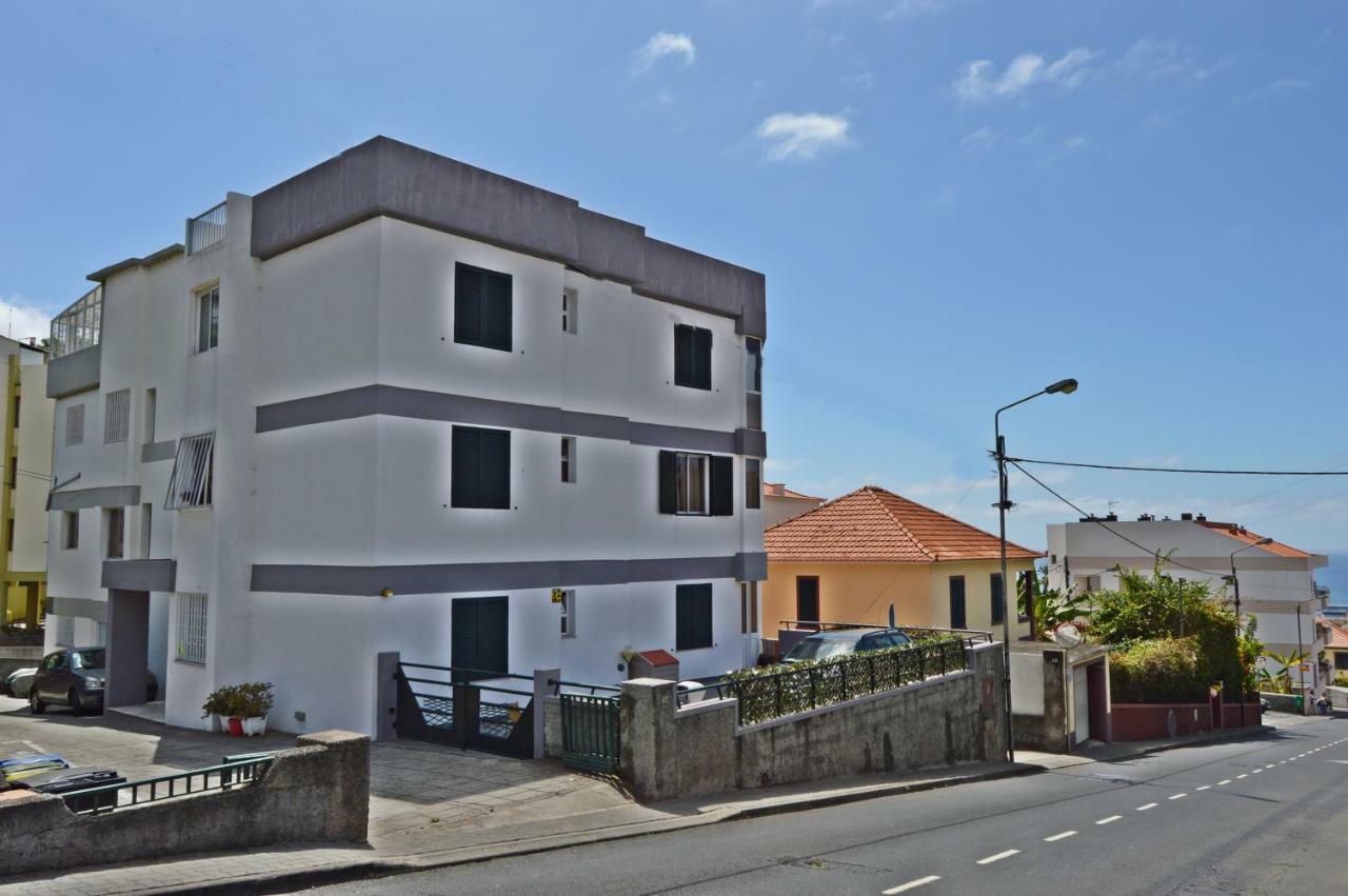 Top Floor With Balcony In Funchal Extérieur photo