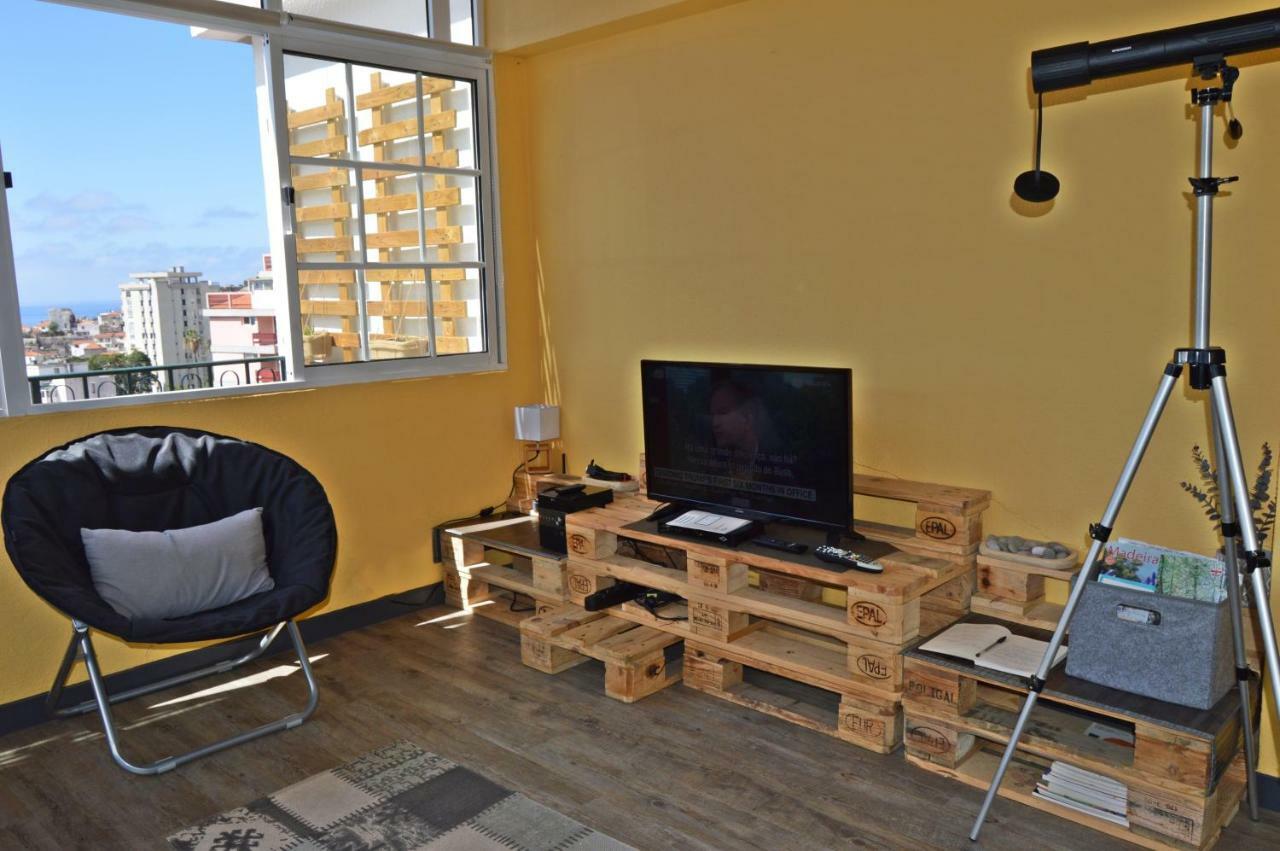 Top Floor With Balcony In Funchal Extérieur photo